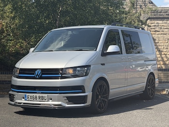 Used Volkswagen Transporter 2018 for sale - 79399269: Photo