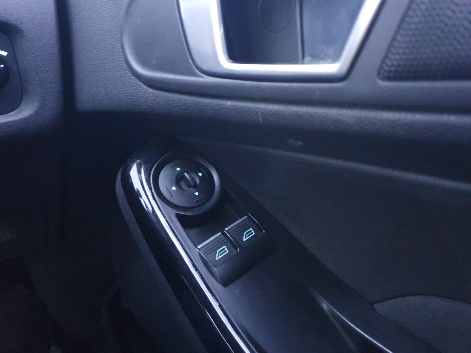 Used Ford Fiesta 2015 for sale - 76742272: Photo 19