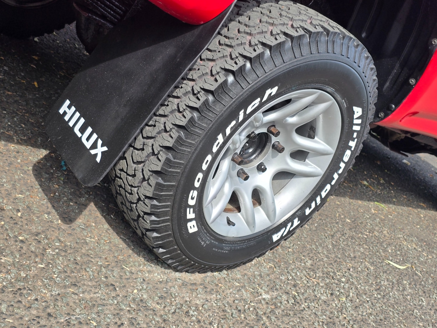 Used Toyota Hilux 2002 for sale - 76393499: Photo 11