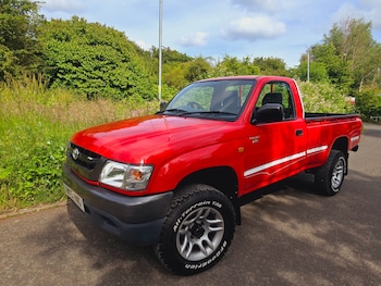 Used Toyota Hilux 2002 for sale - 76393499: Photo