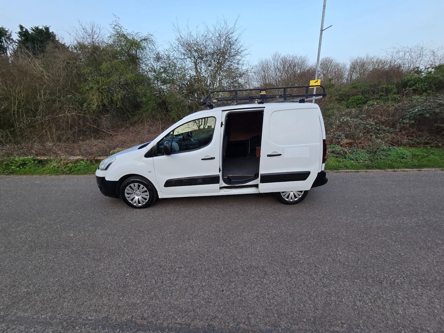 Used Citroen Berlingo 2013 for sale - 76927111: Photo 13