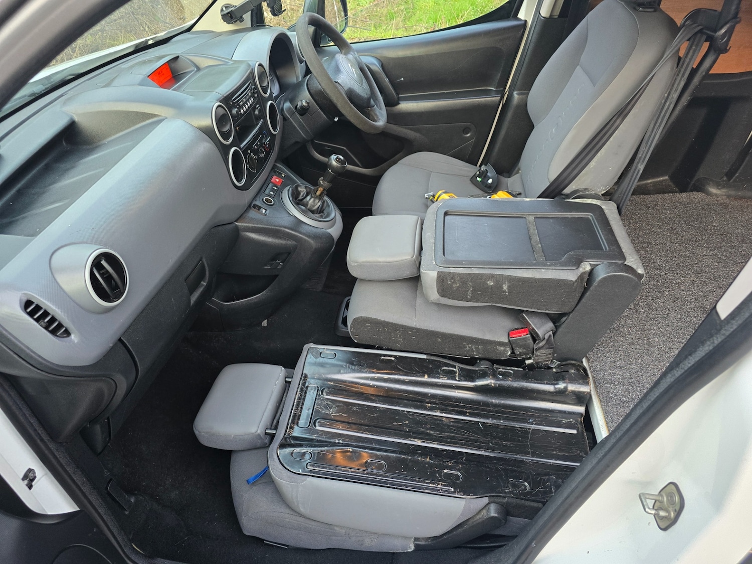 Used Citroen Berlingo 2013 for sale - 76927111: Photo 4