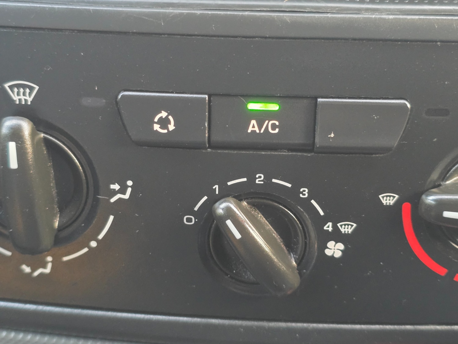 Used Citroen Berlingo 2013 for sale - 76927111: Photo 9