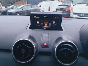 Used Audi A1 2011 for sale - 77042448: Photo