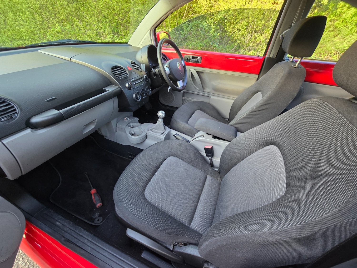 Used Volkswagen Beetle 2004 for sale - 78172774: Photo 3