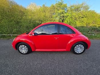 Used Volkswagen Beetle 2004 for sale - 78172774: Photo