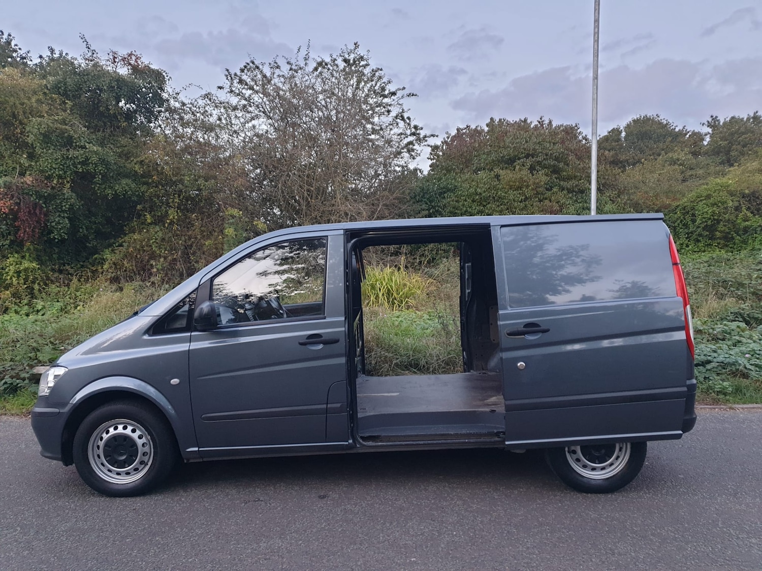 Used Mercedes-Benz Vito 2012 for sale - 77799733: Photo 4