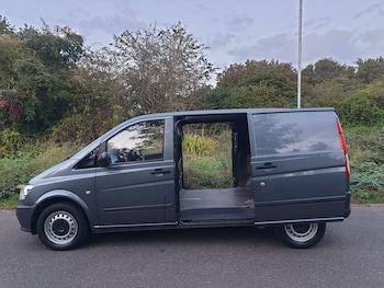 Used Mercedes-Benz Vito 2012 for sale - 77799733: Photo