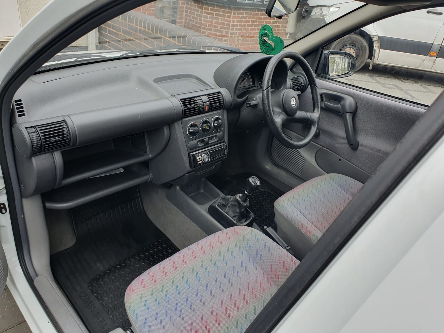 Used Vauxhall Corsa 1995 for sale - 78092912: Photo 16