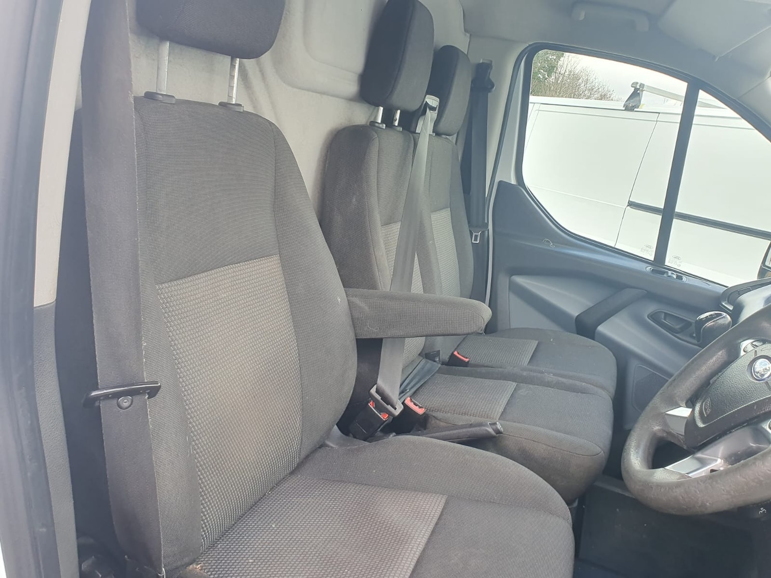 Used Ford Transit Custom 2015 for sale - 77706078: Photo 5