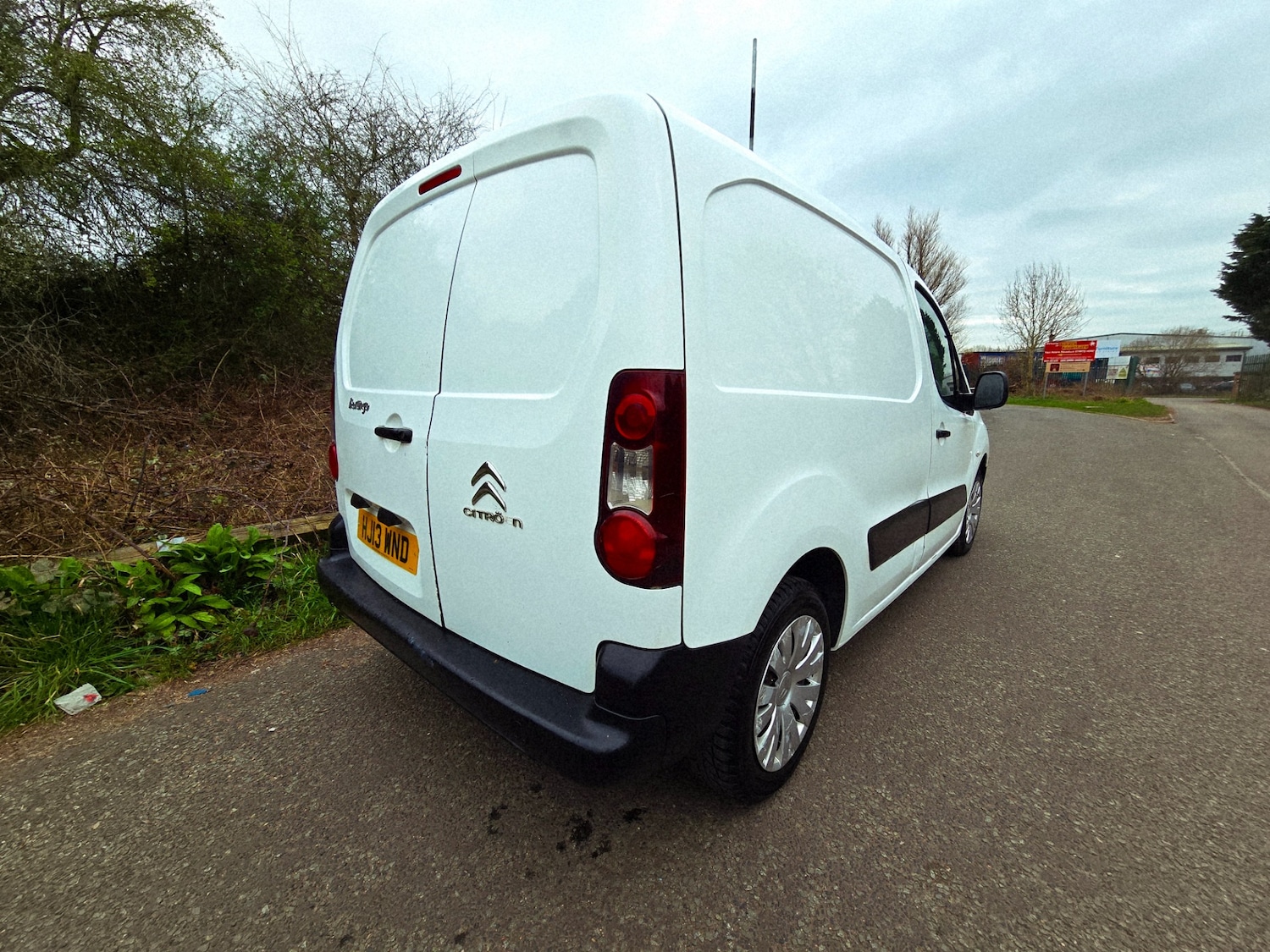 Used Citroen Berlingo 2013 for sale - 77042447: Photo 2