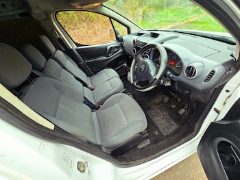 Used Citroen Berlingo 2013 for sale - 77042447: Photo