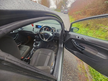 Used Ford Fiesta 2016 for sale - 76927115: Photo