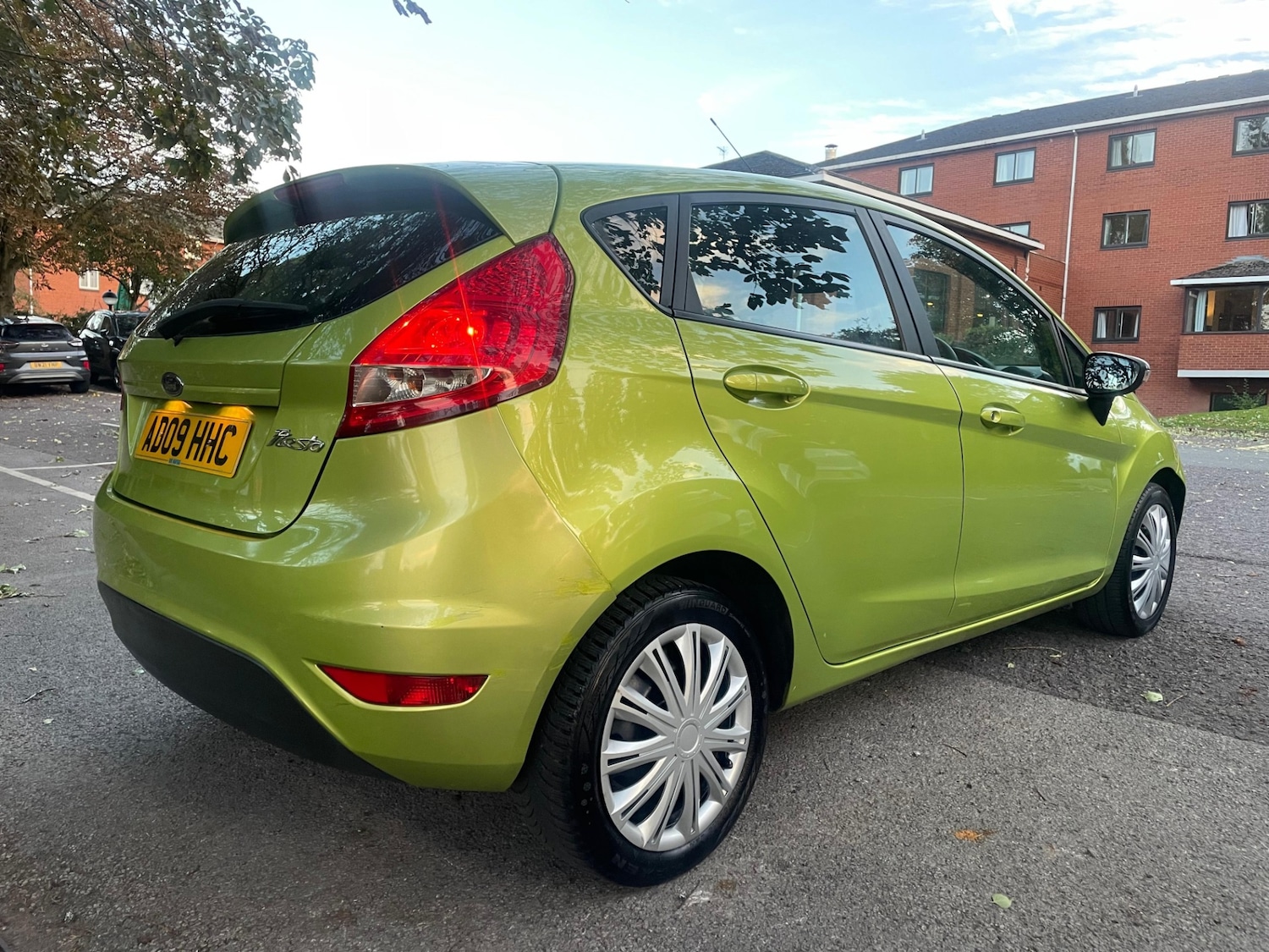 Used Ford Fiesta 2009 for sale - 76179128: Photo 2