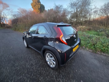 Used Toyota Aygo X 2024 for sale - 76752008: Photo