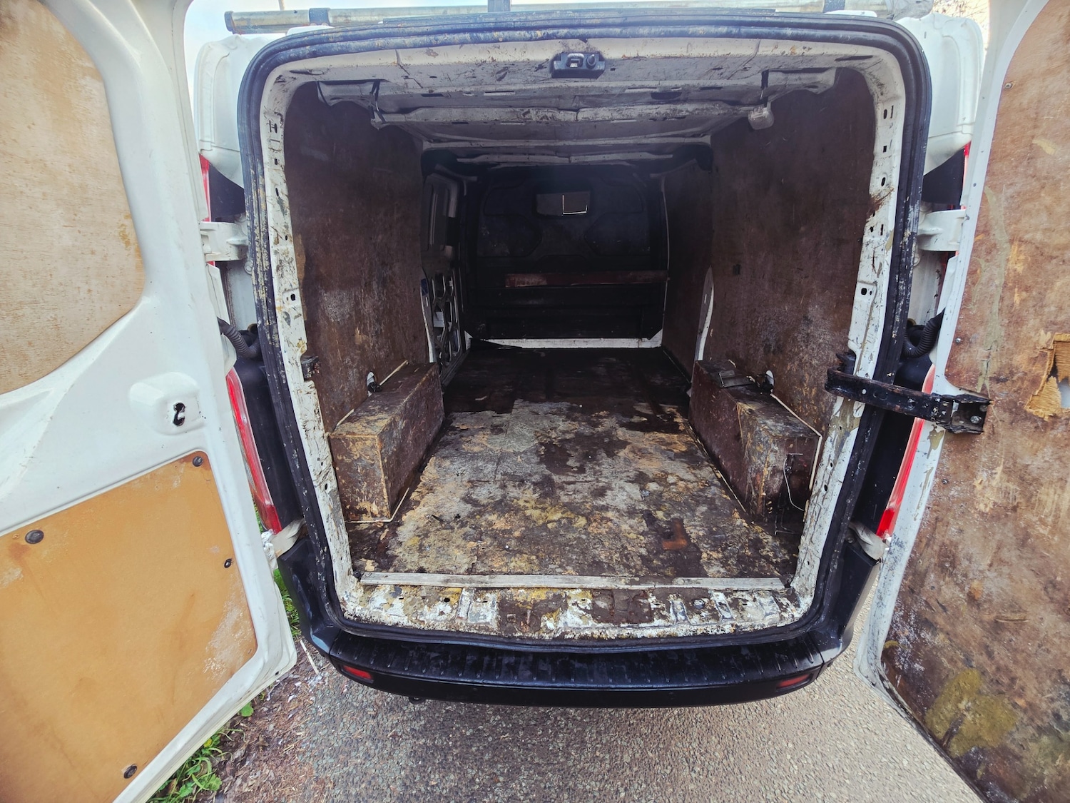 Used Ford Transit Custom 2016 for sale - 76542968: Photo 3