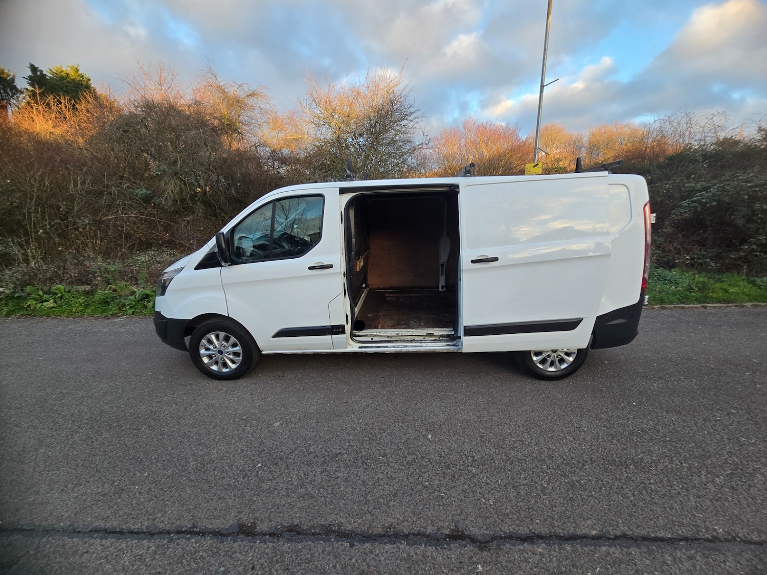 Used Ford Transit Custom 2016 for sale - 76542968: Photo 7