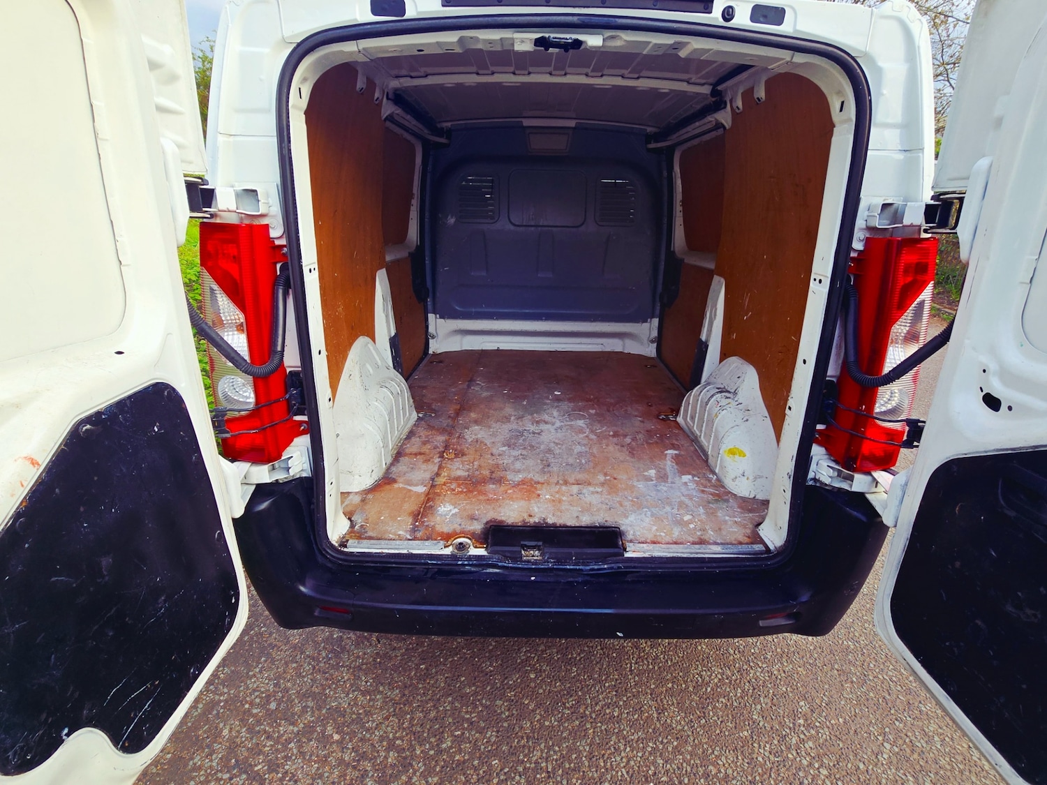 Used Peugeot Expert 2011 for sale - 78087742: Photo 3