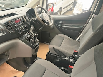 Used Nissan NV200 2015 for sale - 78319709: Photo