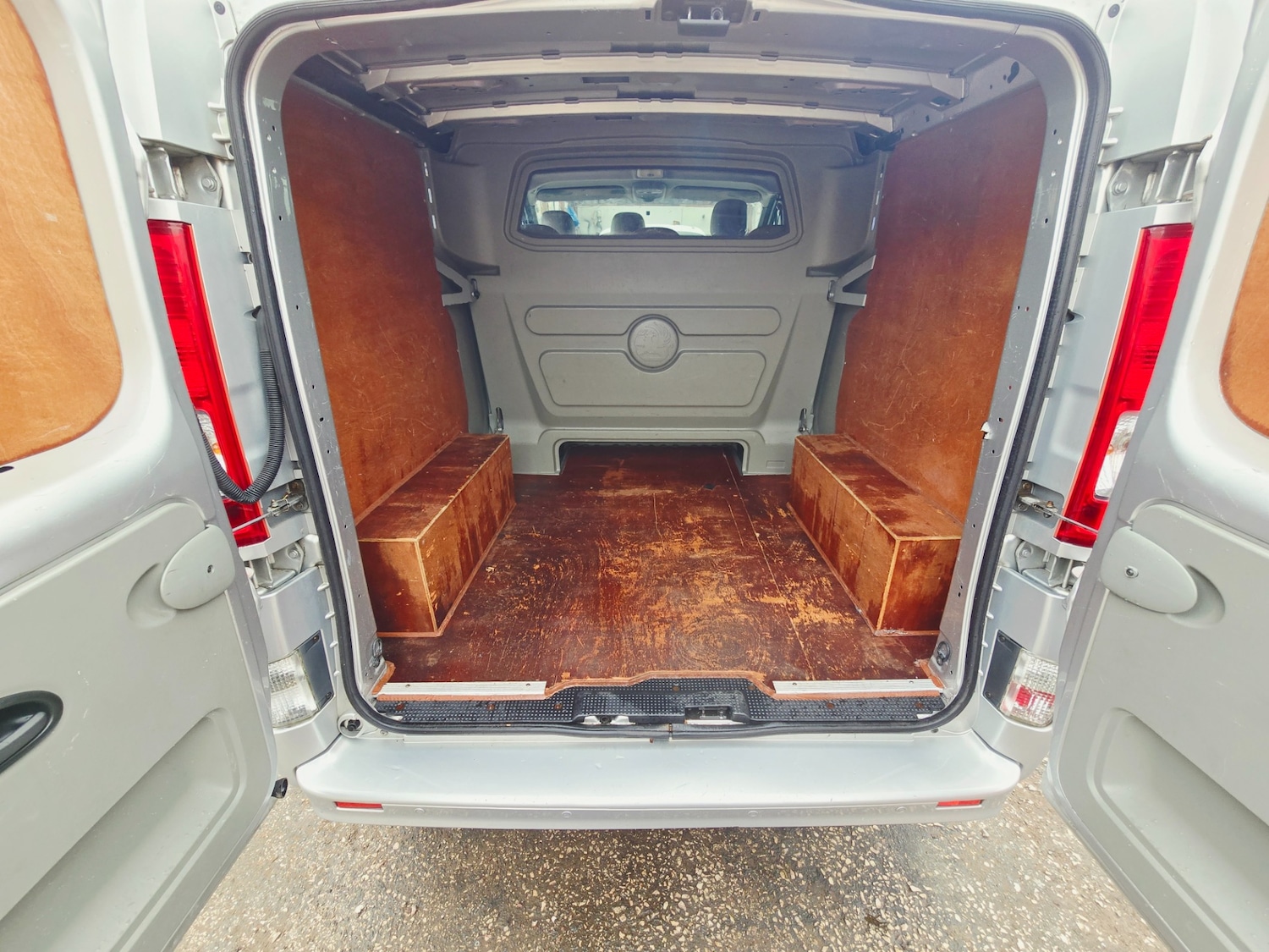 Used Vauxhall Vivaro 2011 for sale - 77994790: Photo 5