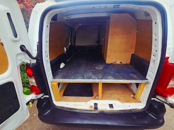 Used Peugeot Partner 2014 for sale - 78481696: Photo