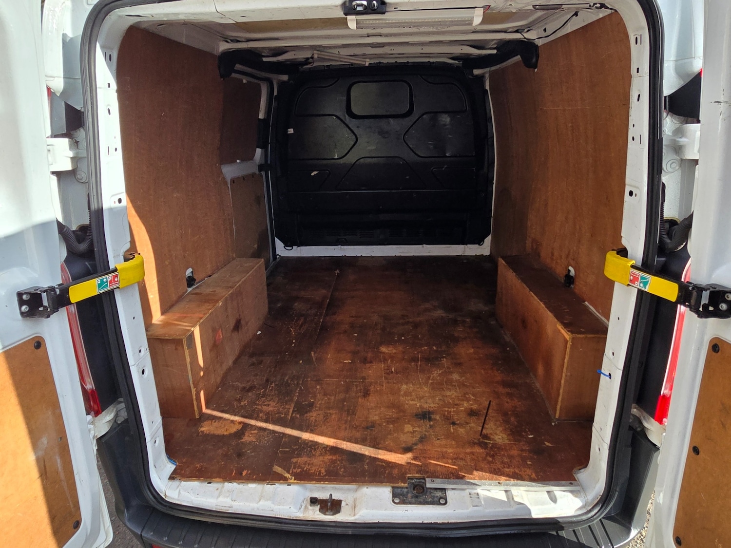 Used Ford Transit Custom 2014 for sale - 77840507: Photo 3