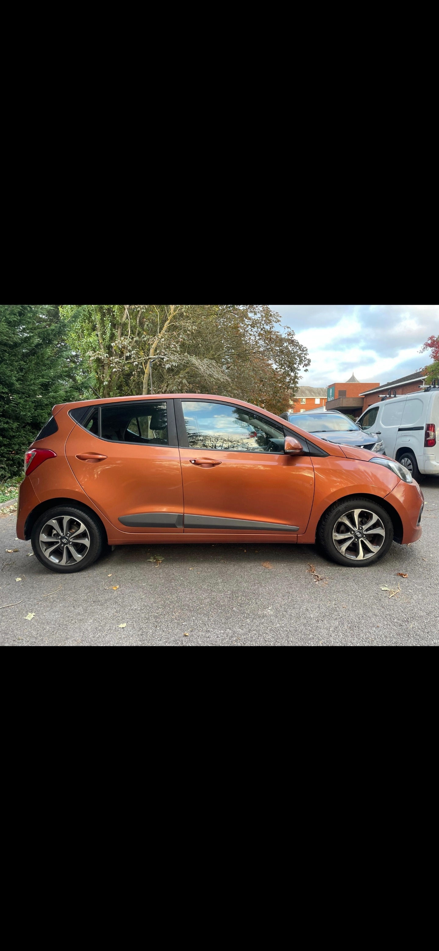 Used Hyundai i10 2014 for sale - 77228396: Photo 9