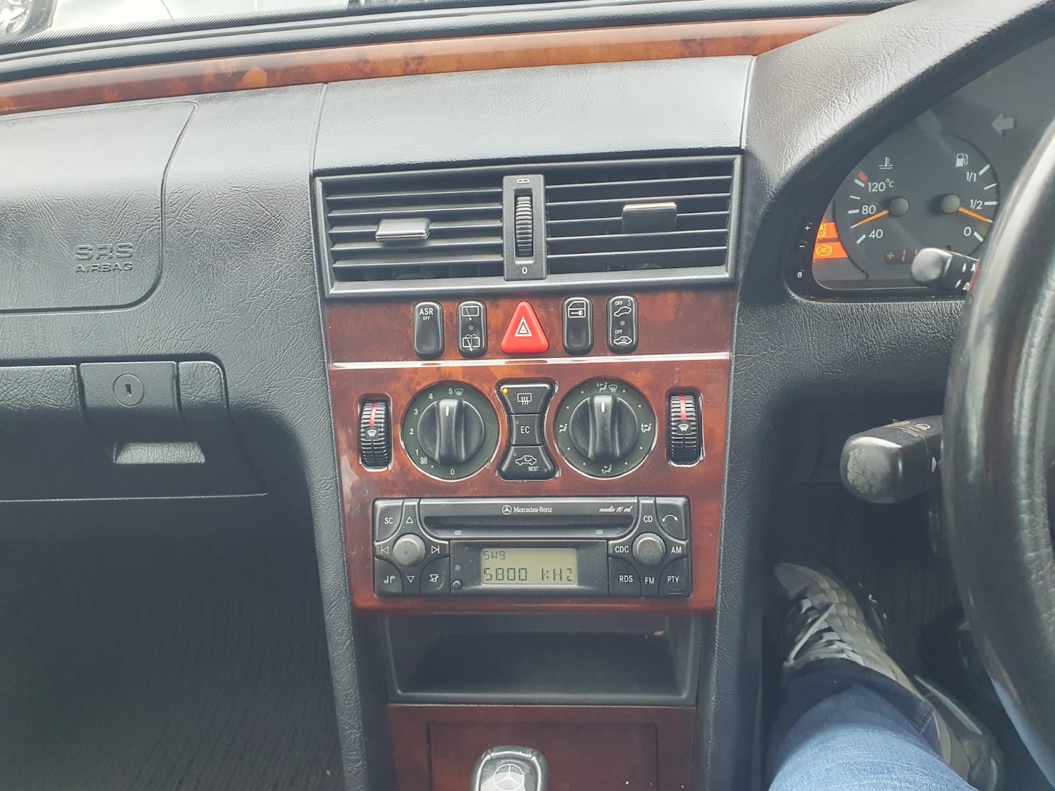 Used Mercedes-Benz C Class 1998 for sale - 77482684: Photo 17