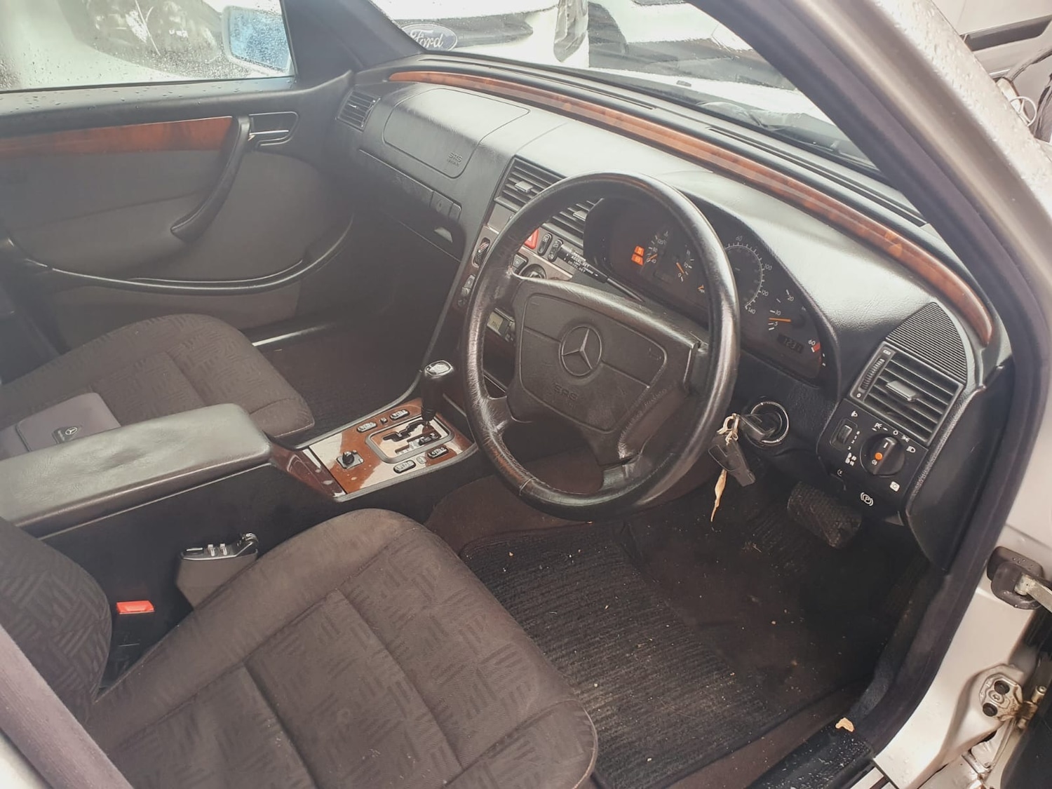 Used Mercedes-Benz C Class 1998 for sale - 77482684: Photo 5