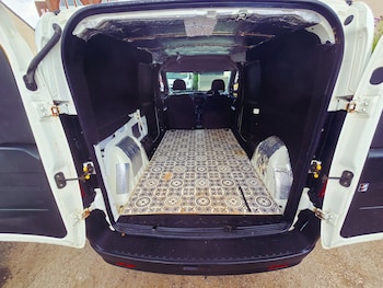 Used Vauxhall Combo 2014 for sale - 79260057: Photo