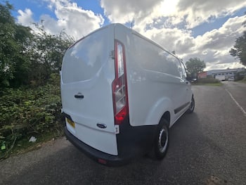 Used Ford Transit Custom 2015 for sale - 79544454: Photo