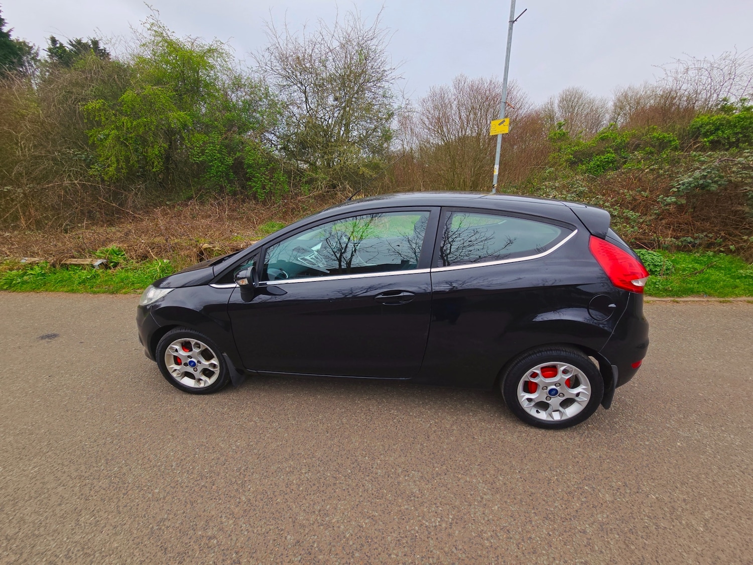 Used Ford Fiesta 2012 for sale - 77840539: Photo 9