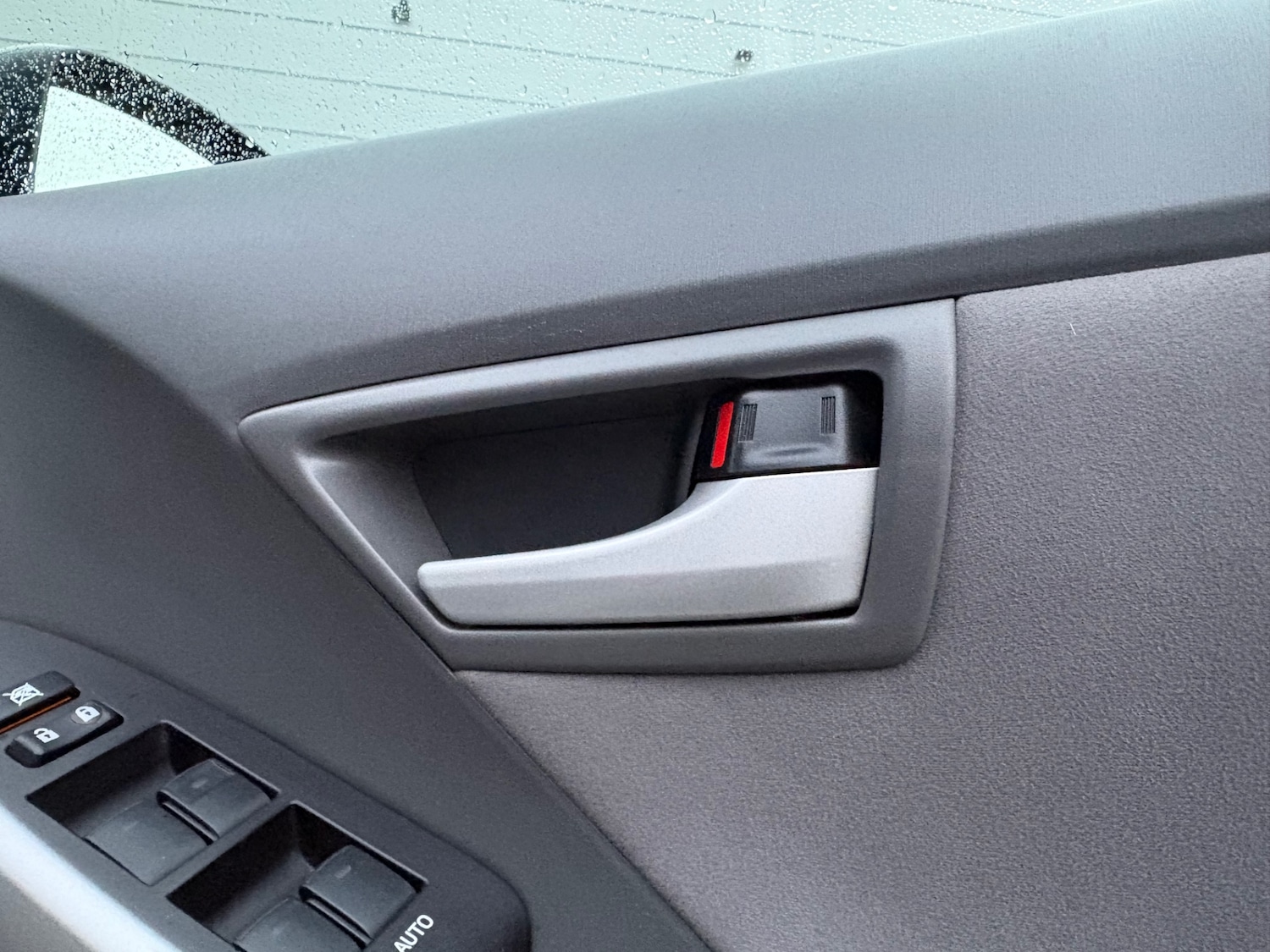 Used Toyota Prius 2009 for sale - 77213684: Photo 37