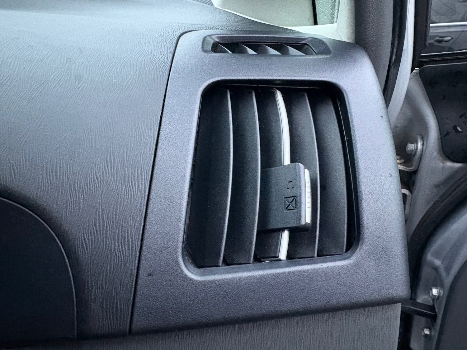 Used Toyota Prius 2009 for sale - 77213684: Photo 45