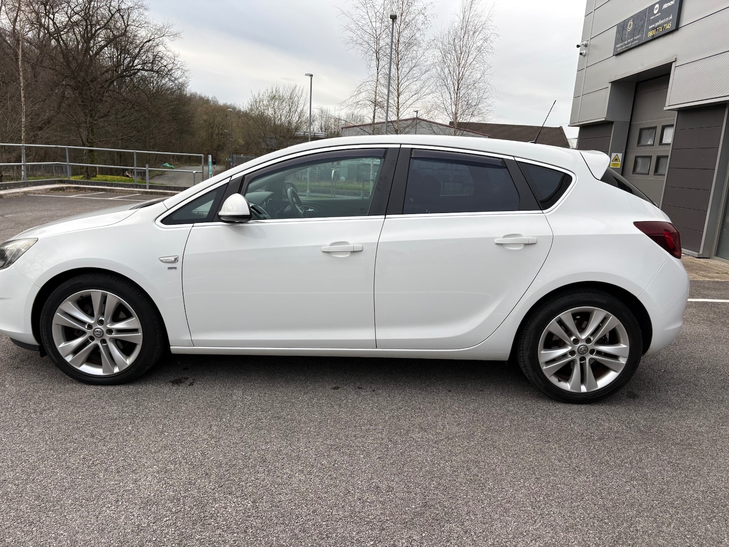 Used Vauxhall Astra 2011 for sale - 78032569: Photo 18