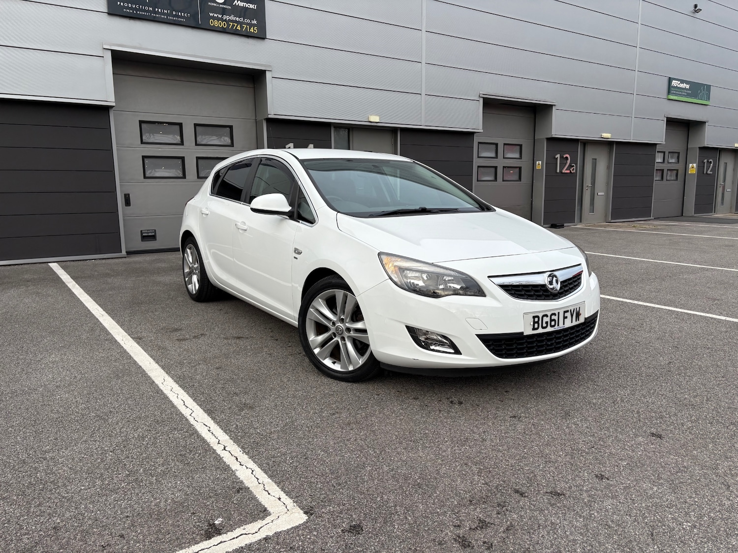 Used Vauxhall Astra 2011 for sale - 78032569: Photo 4