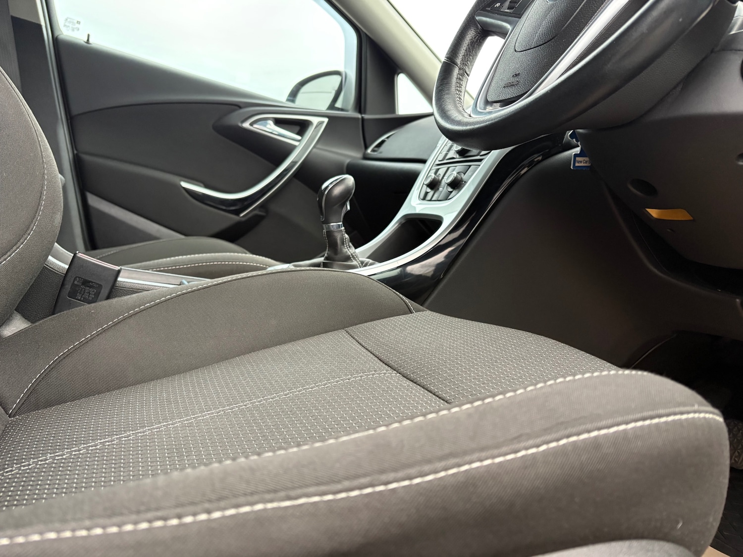 Used Vauxhall Astra 2011 for sale - 78032569: Photo 41