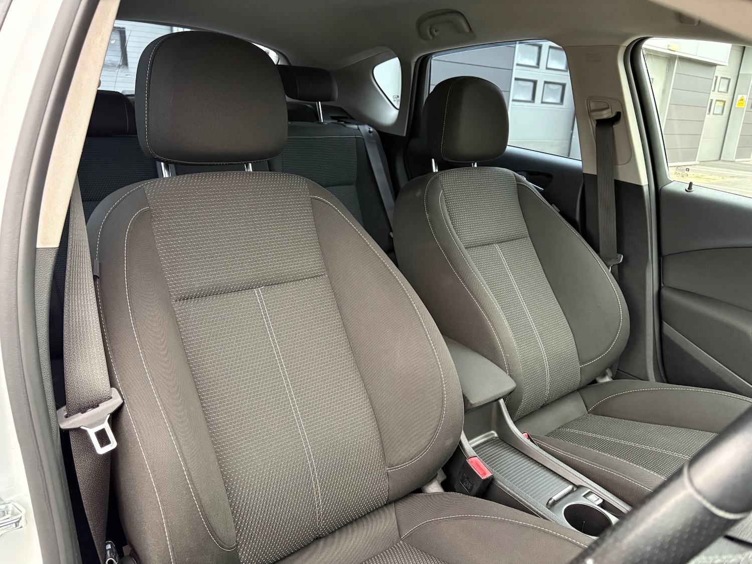 Used Vauxhall Astra 2011 for sale - 78032569: Photo 42