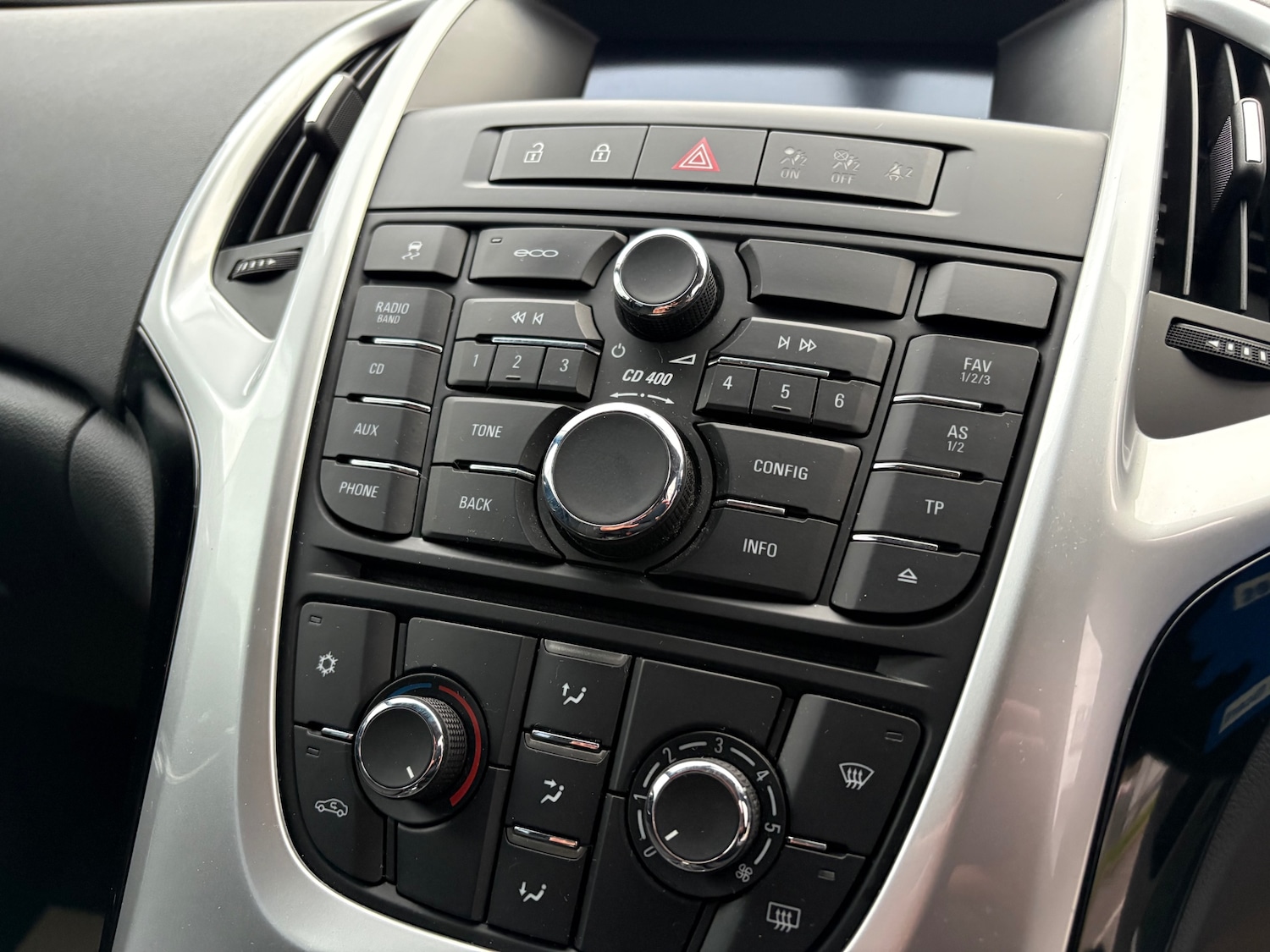 Used Vauxhall Astra 2011 for sale - 78032569: Photo 54