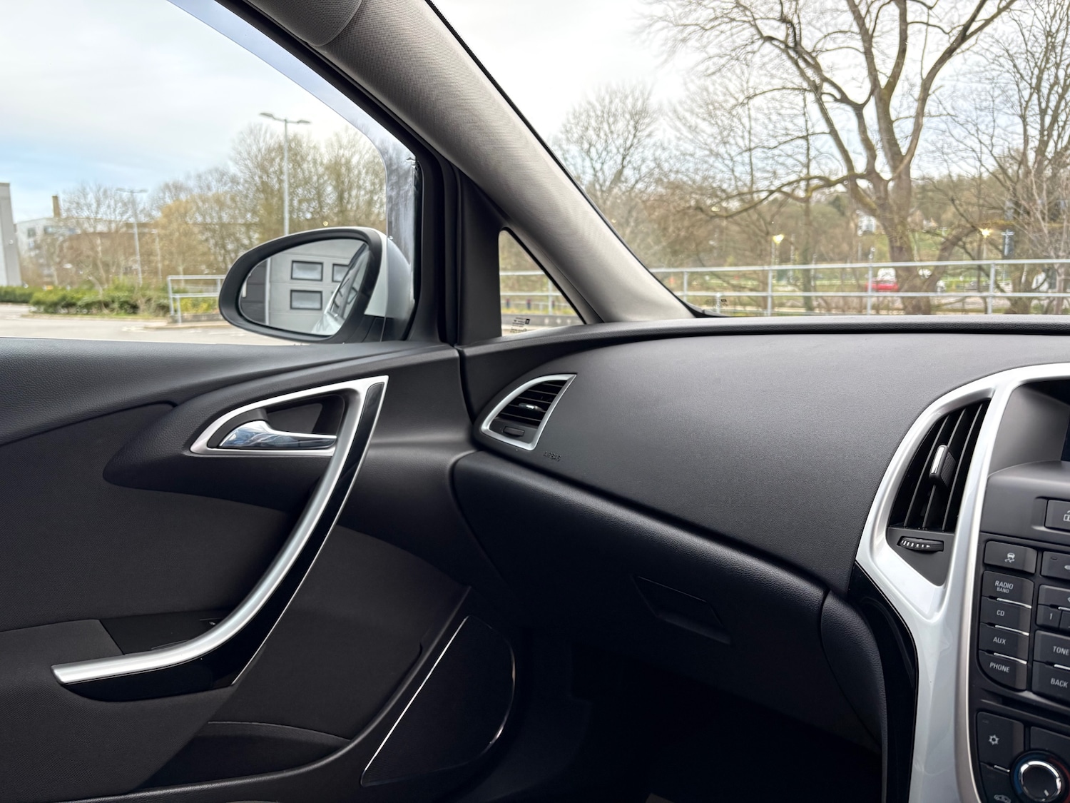 Used Vauxhall Astra 2011 for sale - 78032569: Photo 55