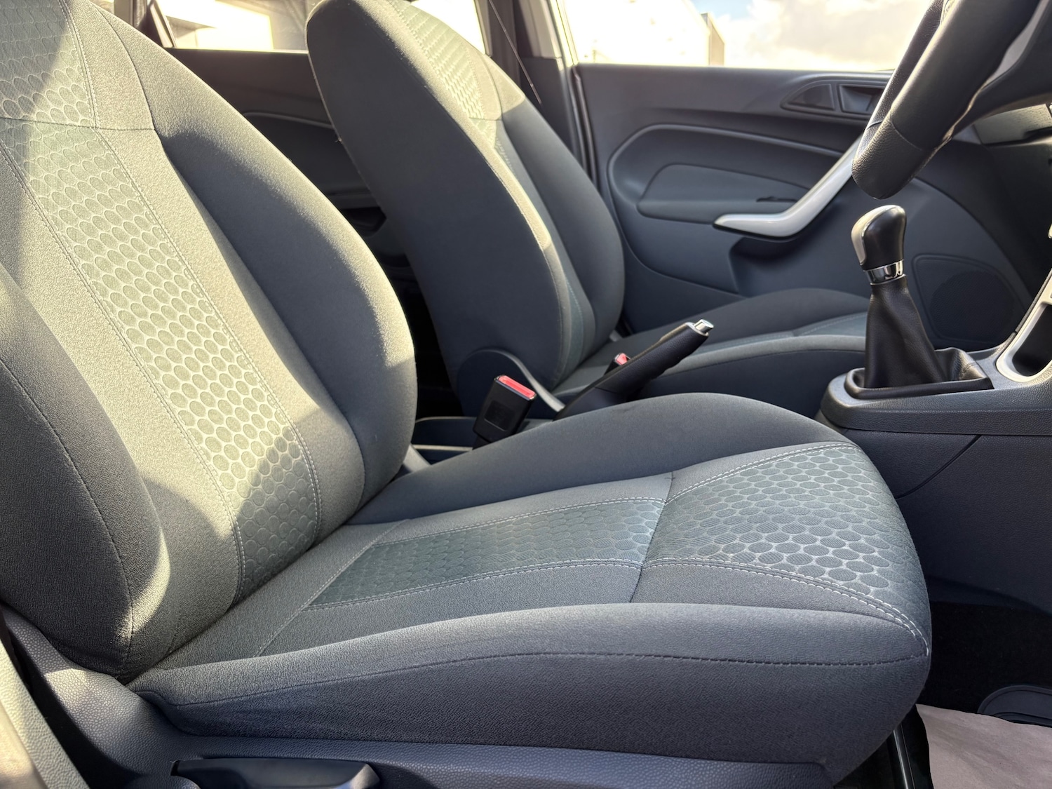 Used Ford Fiesta 2009 for sale - 77213649: Photo 36