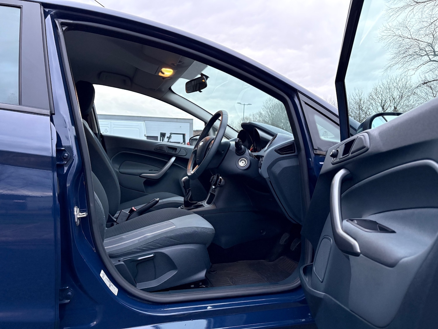 Used Ford Fiesta 2009 for sale - 77501234: Photo 49