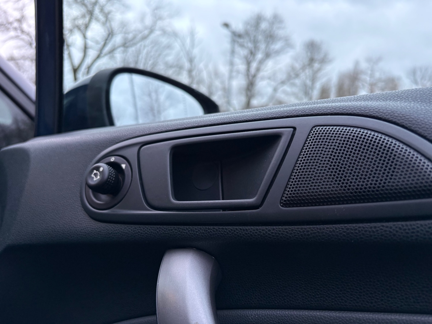 Used Ford Fiesta 2009 for sale - 77501234: Photo 51