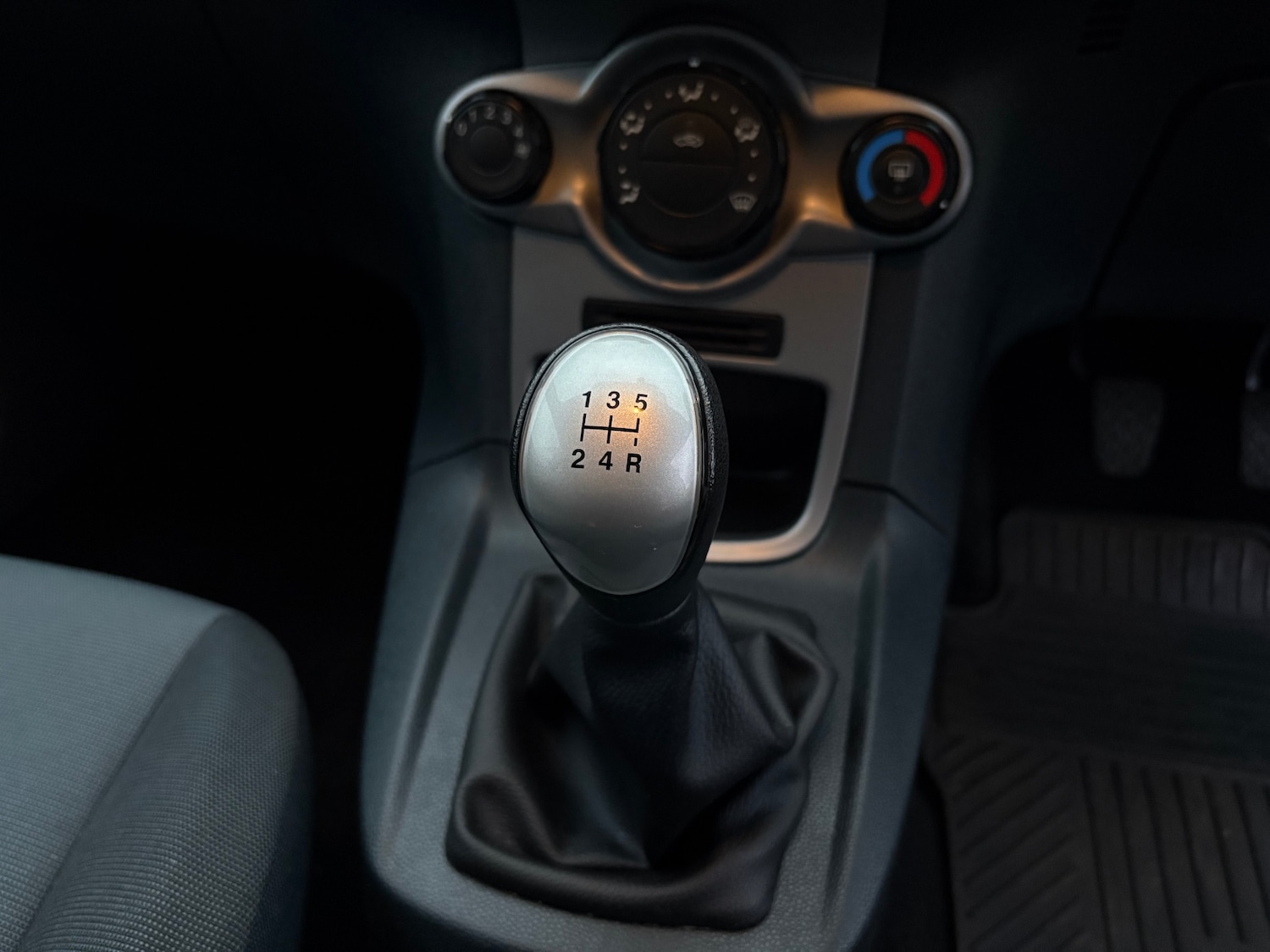 Used Ford Fiesta 2009 for sale - 77501234: Photo 70