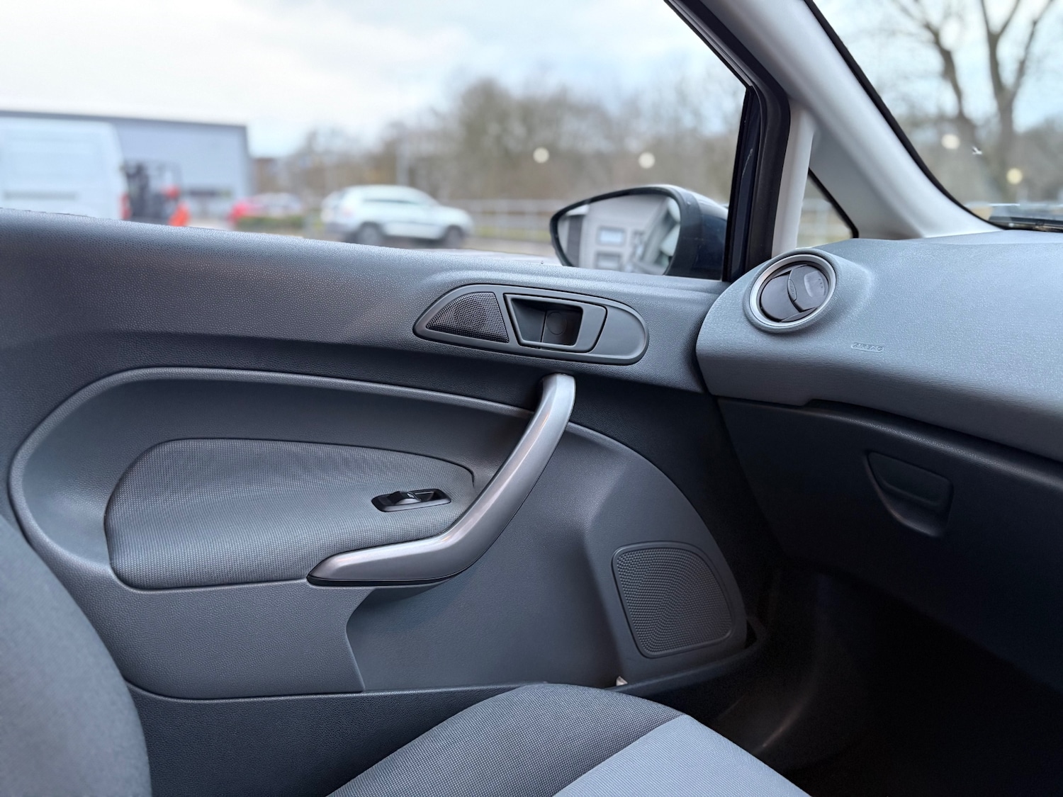 Used Ford Fiesta 2009 for sale - 77501234: Photo 75