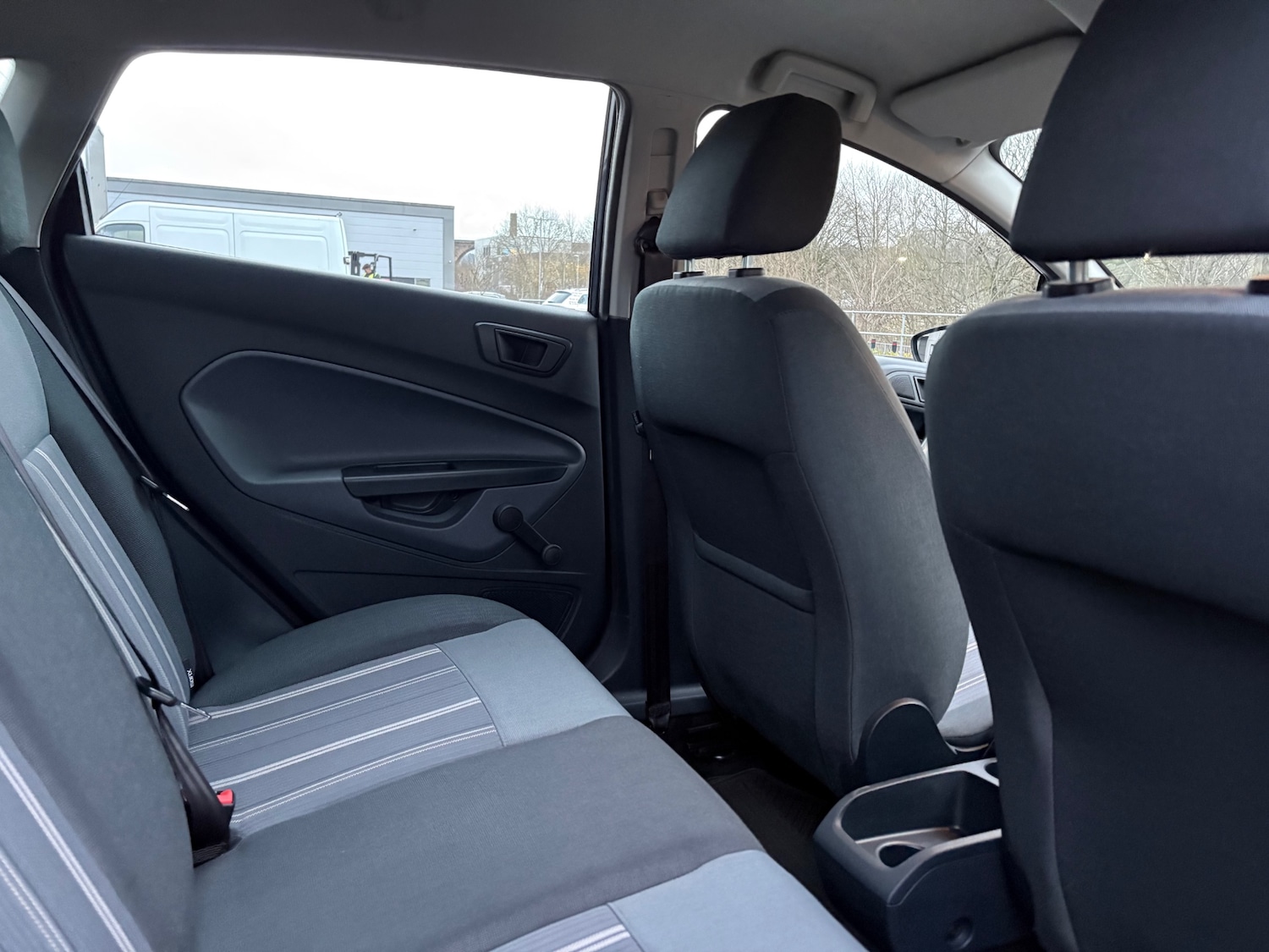 Used Ford Fiesta 2009 for sale - 77501234: Photo 85