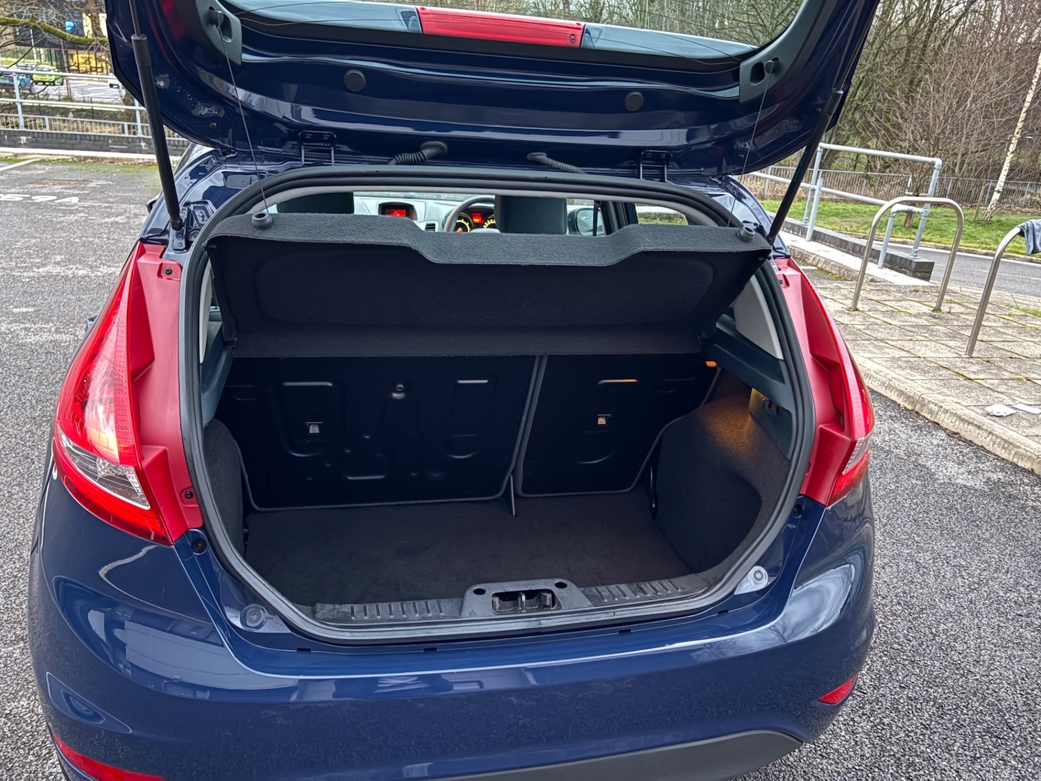 Used Ford Fiesta 2009 for sale - 77501234: Photo 86