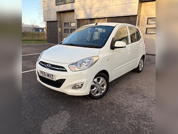 Used Hyundai i10 2011 for sale - 77207718: Photo