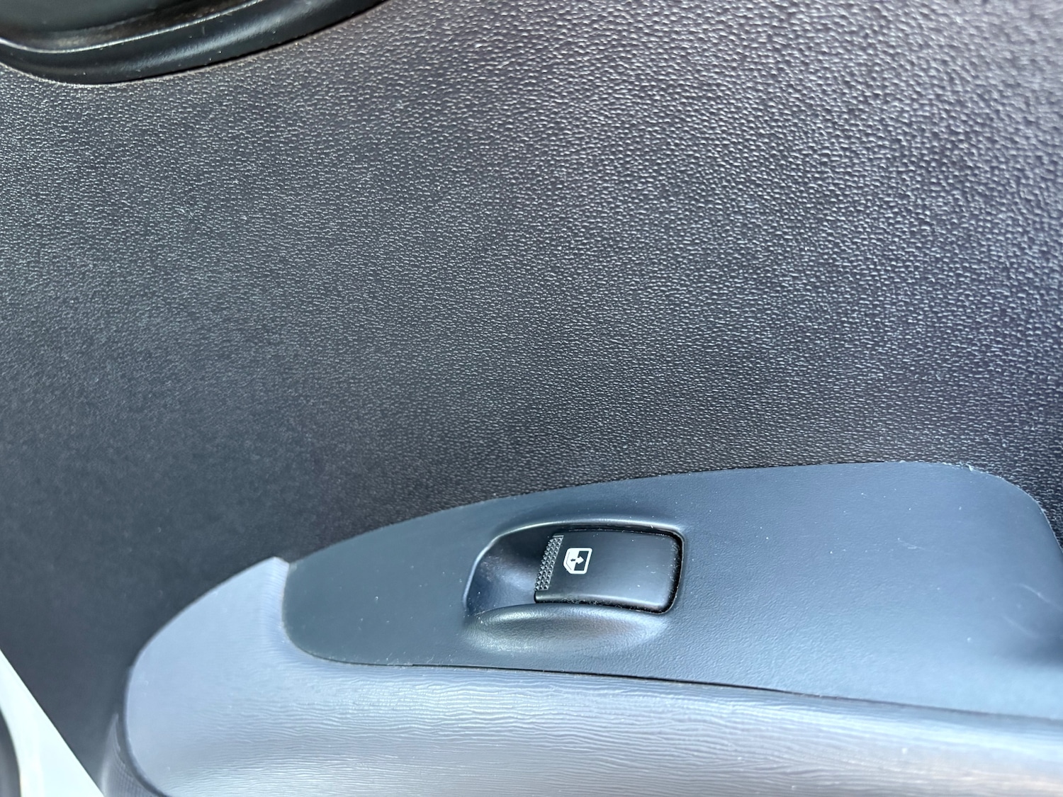 Used Hyundai i10 2011 for sale - 77207718: Photo 67