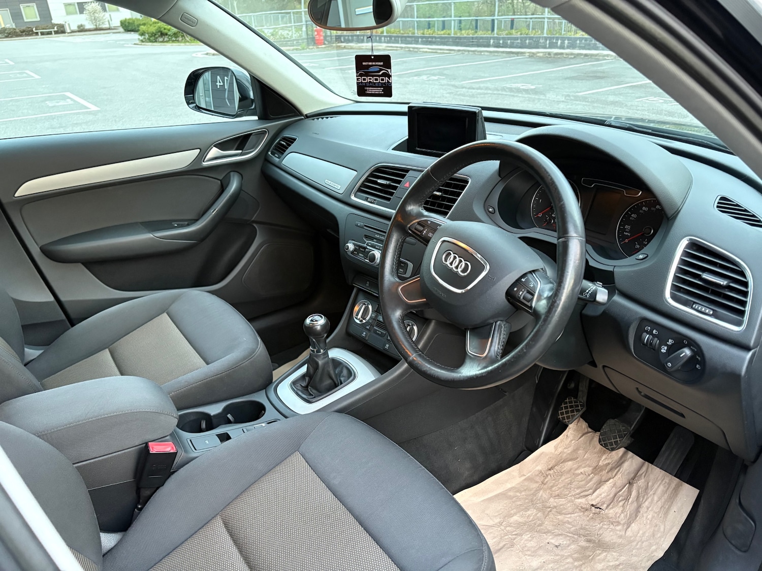 Used Audi Q3 2013 for sale - 78161479: Photo 39